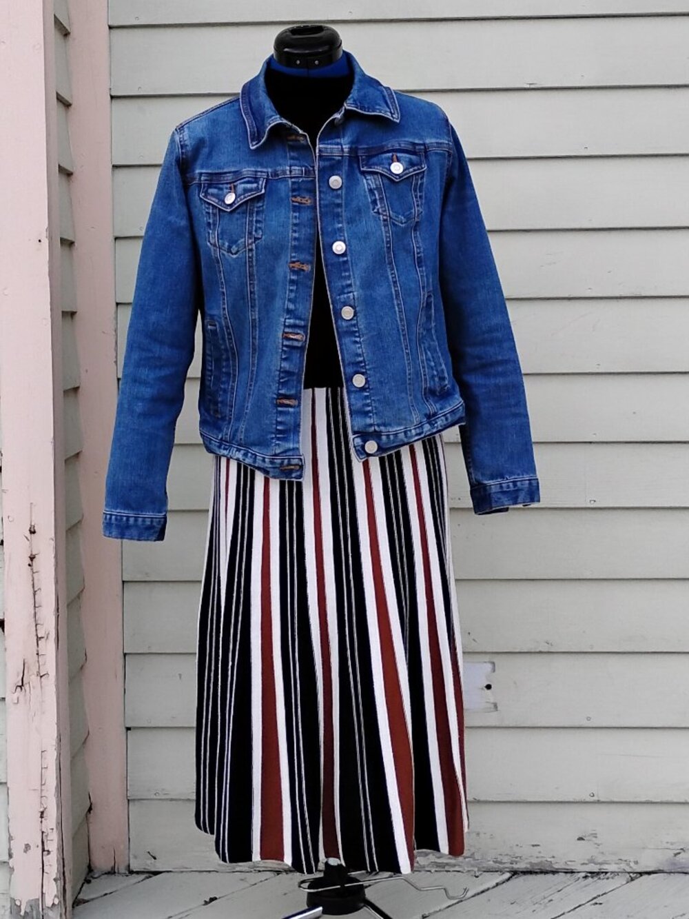 Robbie Bee Mock Neck Striped Sweater Dress - Picture 3 of 6